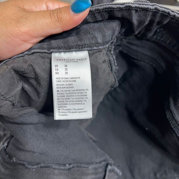 American Eagle High Rise Mom Shorts Distressed 20 Plus Size Women - Picture 7 of 9